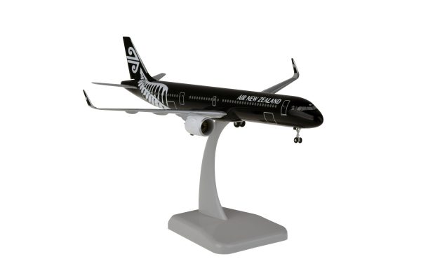 Air New Zealand Black Airbus A321neo Airplane Model (1 200 Scale - 20CM) Sale